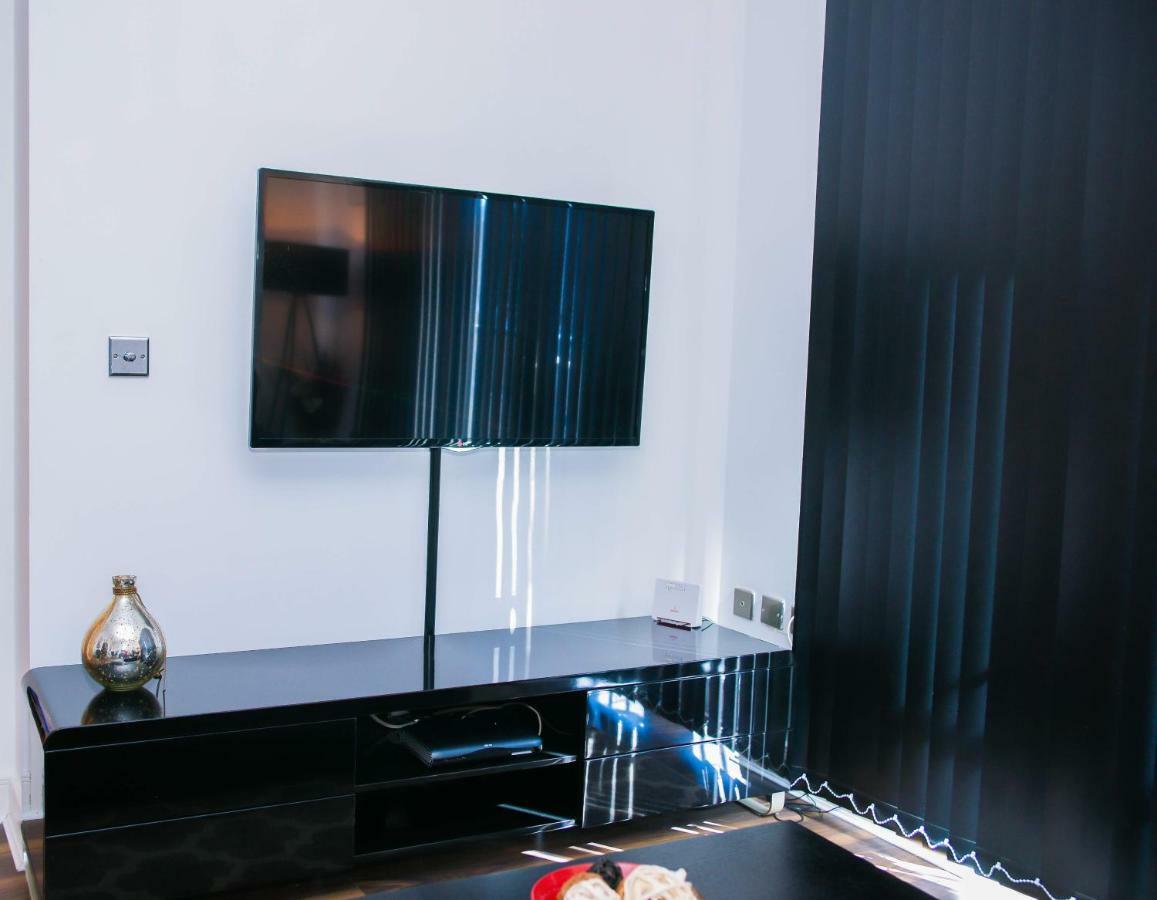 Modern 2 Bedroom Apartment Лондон Экстерьер фото