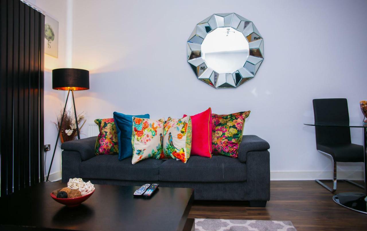 Modern 2 Bedroom Apartment Лондон Экстерьер фото