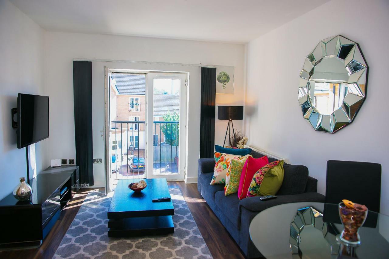 Modern 2 Bedroom Apartment Лондон Экстерьер фото