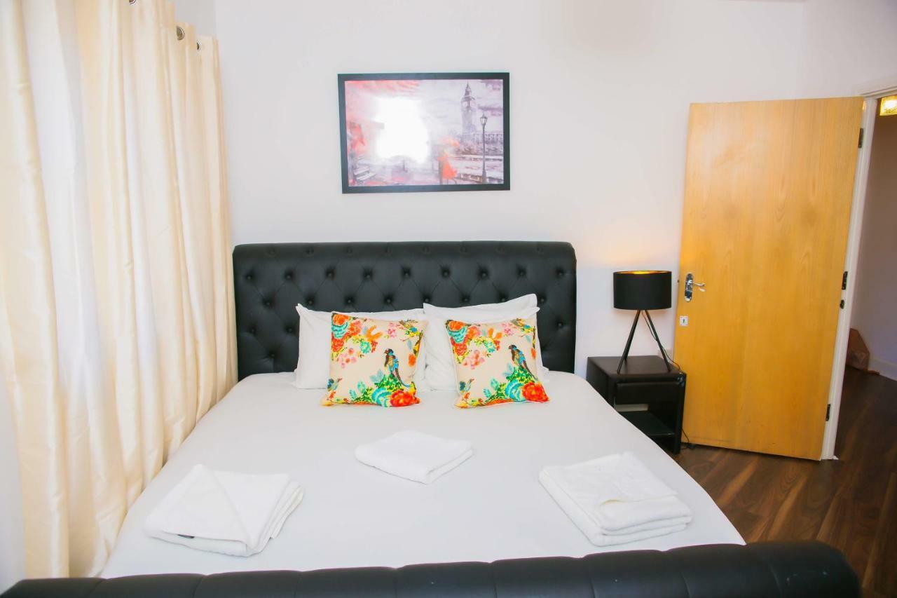 Modern 2 Bedroom Apartment Лондон Экстерьер фото