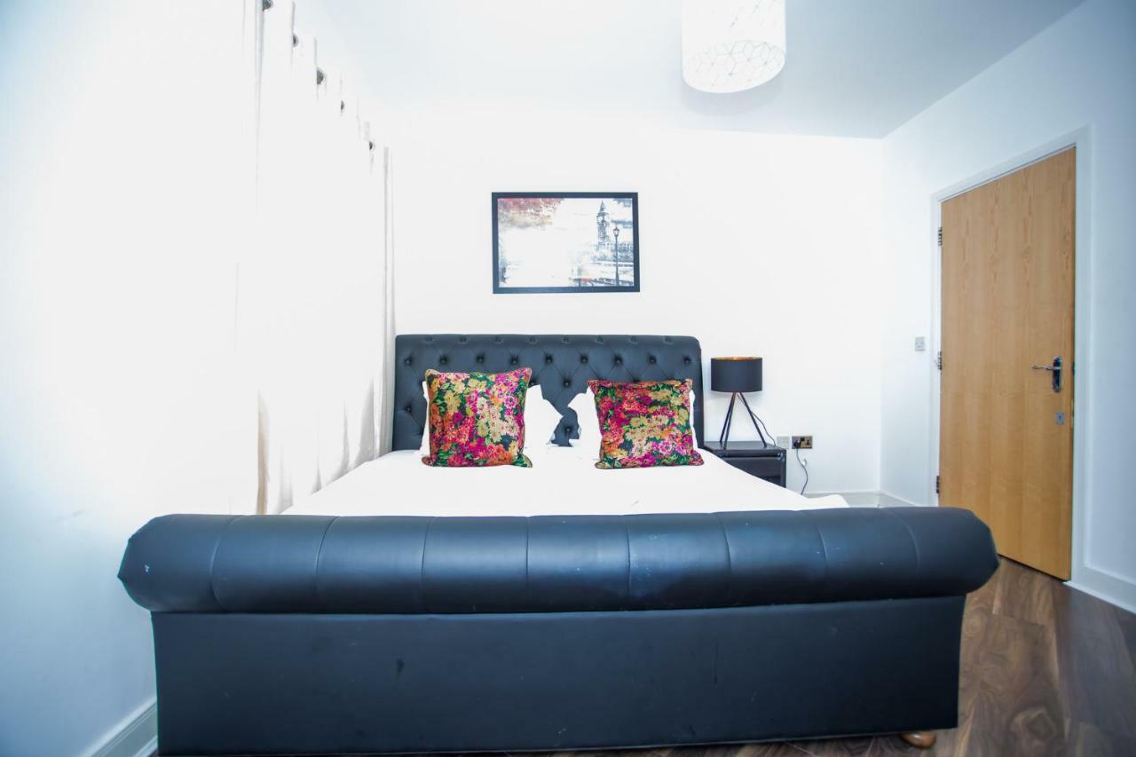 Modern 2 Bedroom Apartment Лондон Экстерьер фото