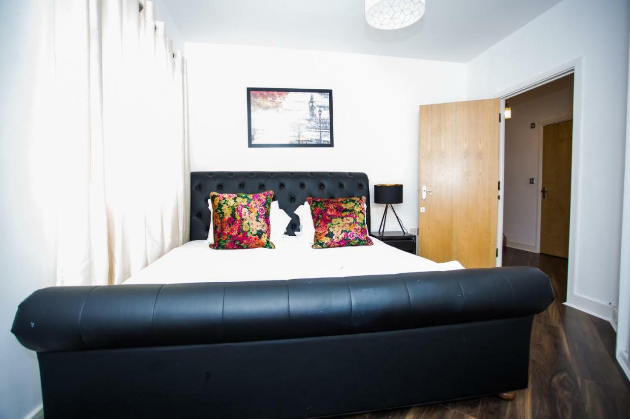 Modern 2 Bedroom Apartment Лондон Экстерьер фото