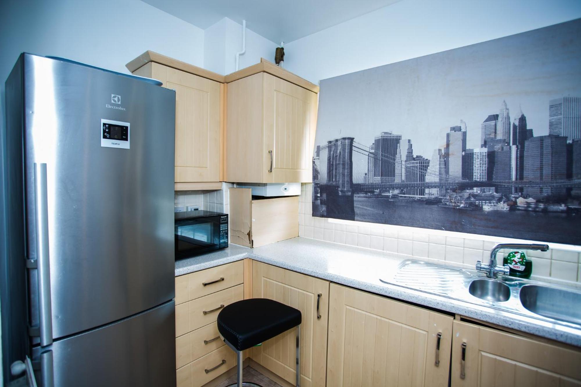 Modern 2 Bedroom Apartment Лондон Экстерьер фото